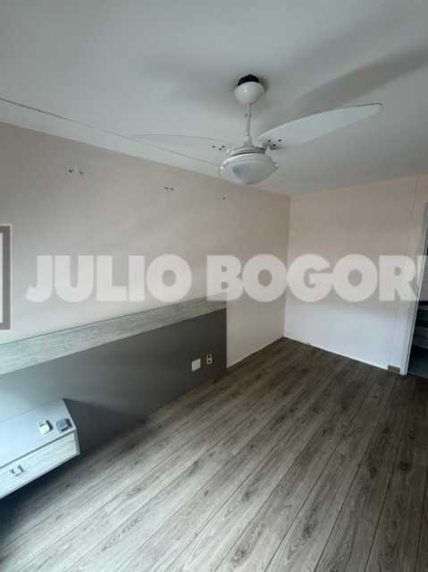 VERNISSAGE 445K 12. - 13