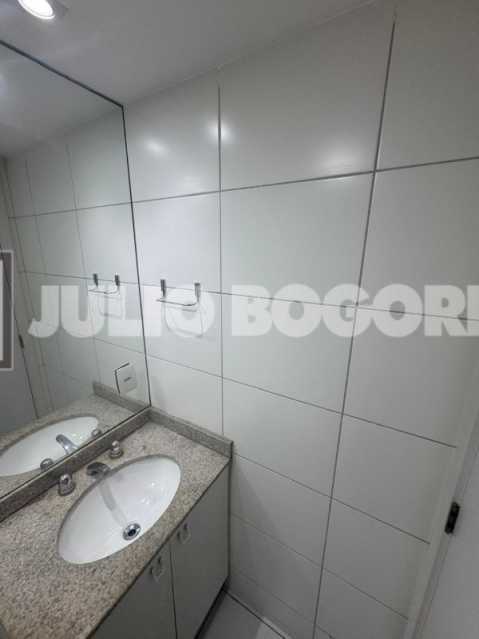 VERNISSAGE 445K 19. - 17