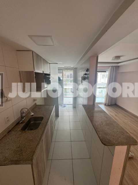 VERNISSAGE 445K 26. - 22