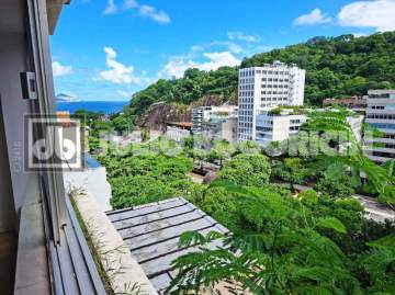Ótima localização - Apartamento à Venda Com Vista Mar e Montanhas, 3 Quartos, Vaga e Portaria 24 horas - JBL35334