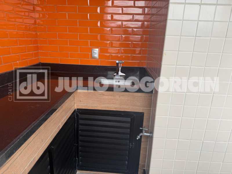 7f316926-3aa2-4b89-83c3-277a43 - 23