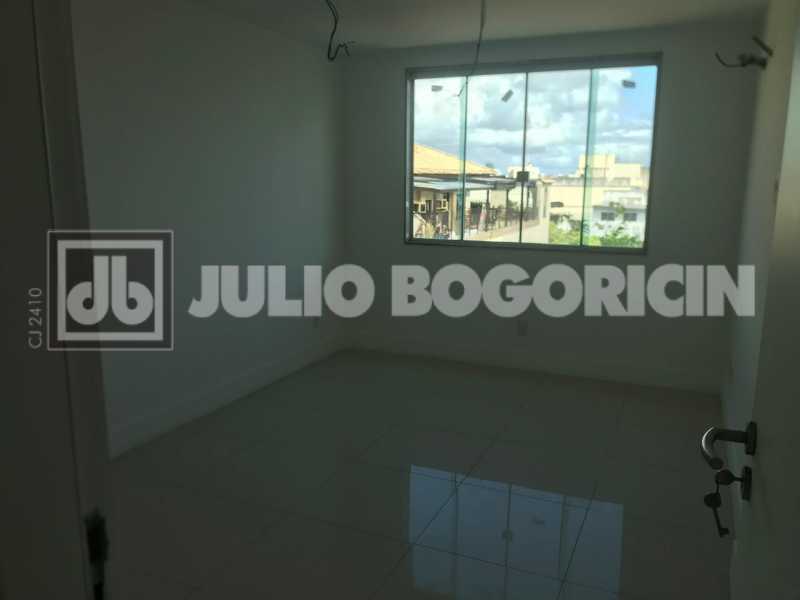 faeb23d3-d18d-4c44-a817-224042 - 21