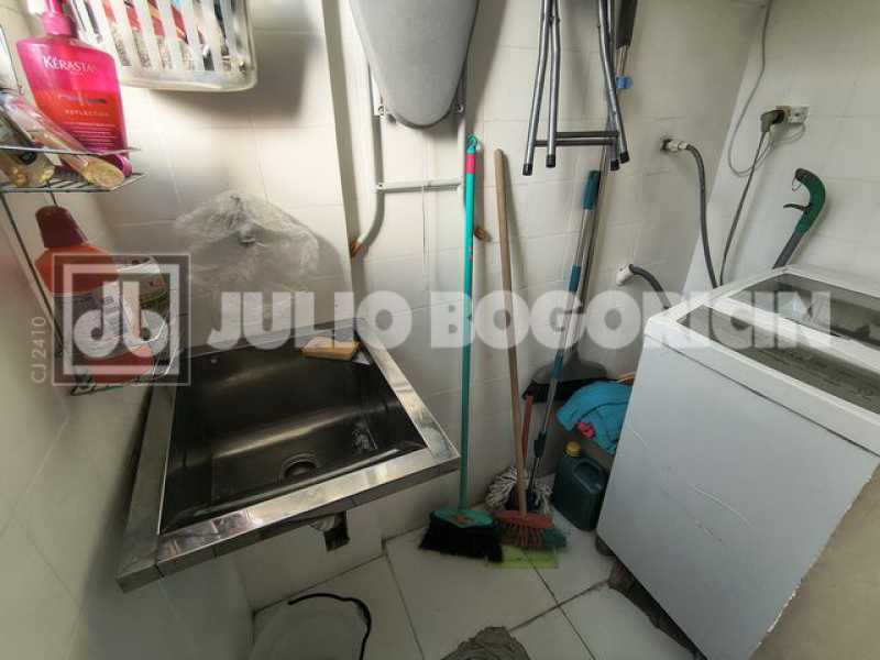 18bancarios2quartosjuliobogori - 18