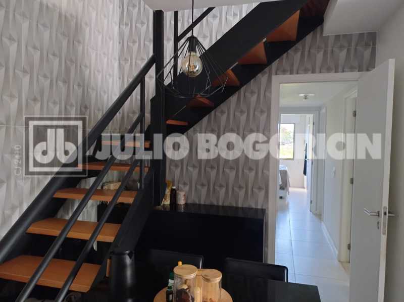 25f605dc-f913-456c-ae23-7e3f65 - 9