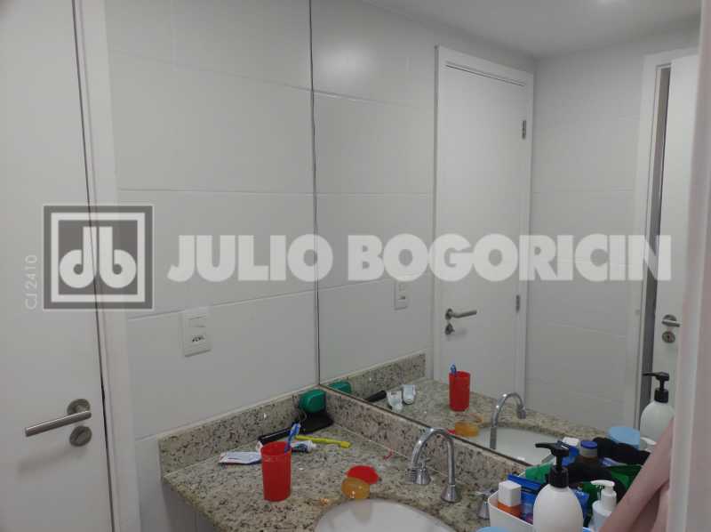 a544f082-ae25-47e3-ae77-e25da2 - 19