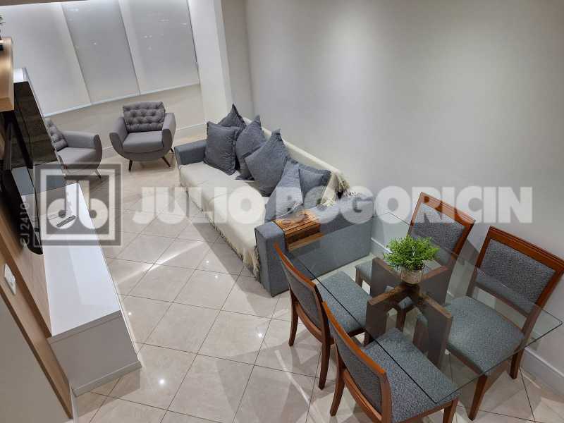 04db6700-e8f4-4f9b-8845-744bfc - 7