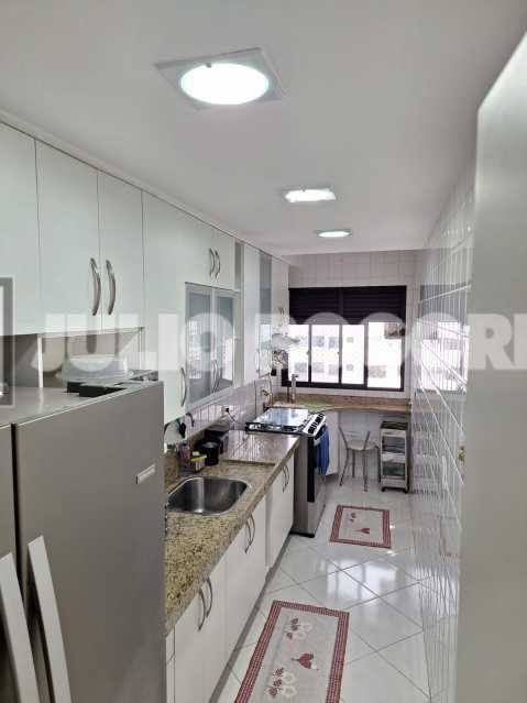 981cc585-675f-4ec4-9a55-9e555a - 19