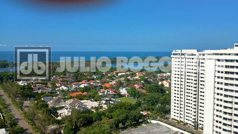 e0669ad9-a285-47a4-927b-de52b0 - 32