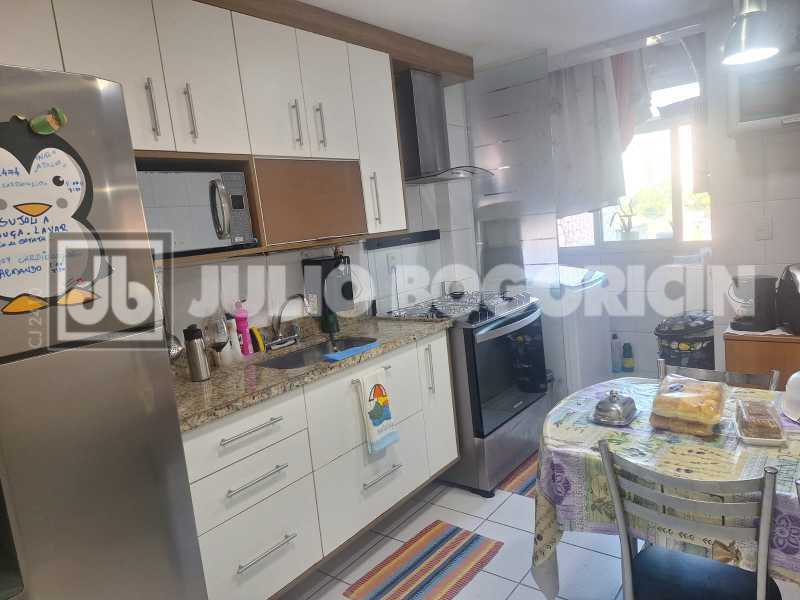 3fcd5fda-c746-4534-a836-fba458 - 17