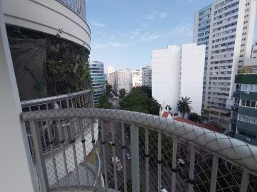 Imperdível - FLAMENGO - SALA E QUARTO E VAGA - 51M2 - RESIDENCIAL COM PISCINA - JBF16989