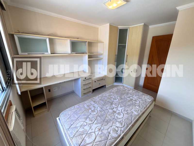 cf0c834a-8c54-4403-b060-f21ecd - 28