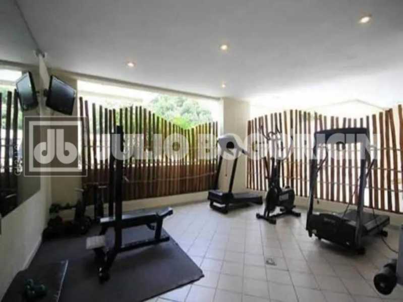 6136fa6e-b8f6-4dde-93a8-cb7aae - 36