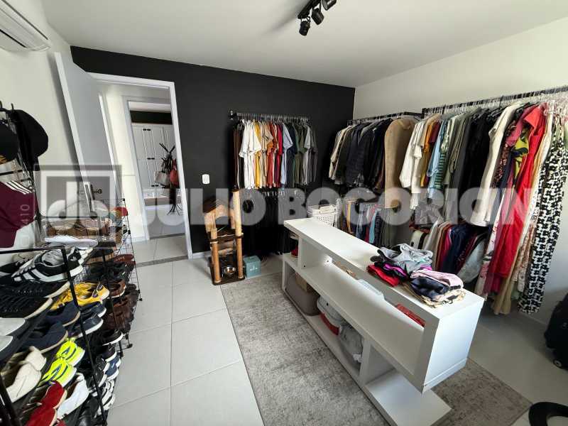 2B42A232-2A9D-43F6-BFCE-1B01B2 - 16