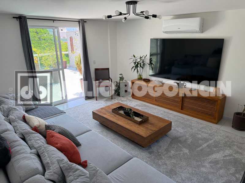 22226F29-BC40-40D3-AD3A-0DD502 - 1