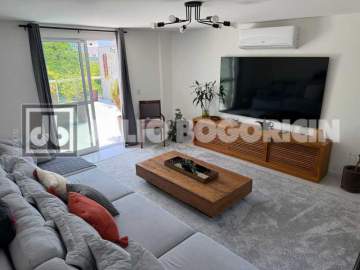 22226F29-BC40-40D3-AD3A-0DD502 - 1