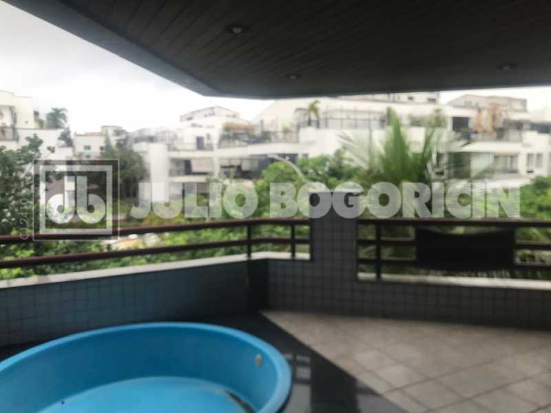 a0ac3f8b-e61e-4ab7-9ccd-160b0b - 2