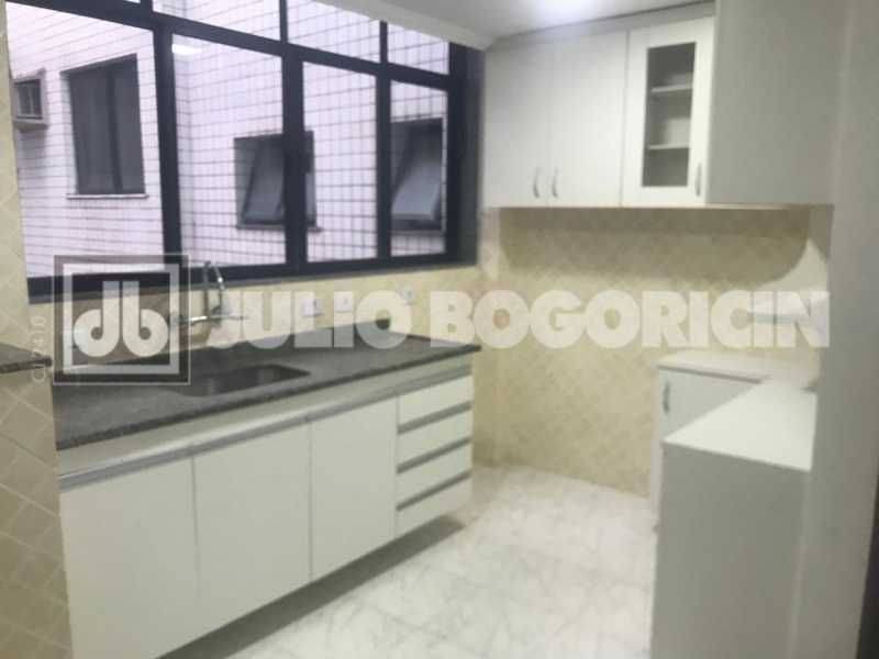 cfbb0309-004e-4ac2-95ee-75f41d - 11