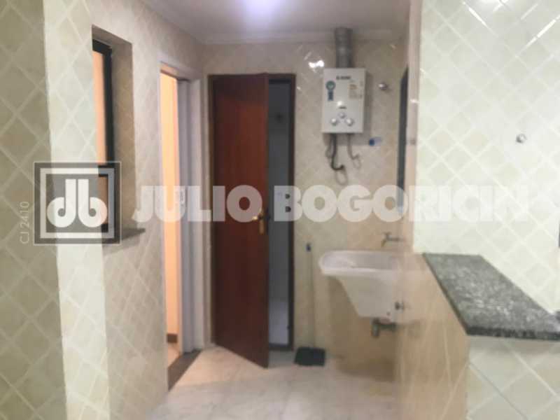 d5003146-2806-4e51-b2bf-762a0d - 17