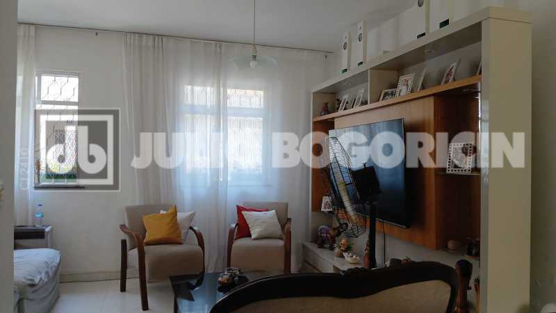 2b33f381-2463-454d-9139-4c6a87 - 7