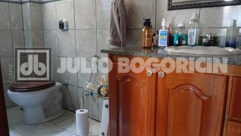 a3357b78-f7f8-4496-9bfa-c537f6 - 25