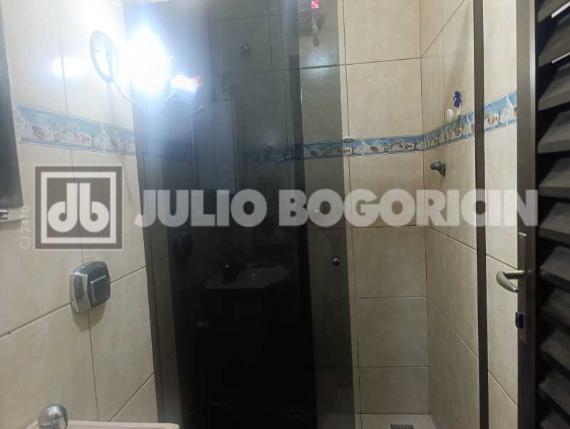 17 BANHEIRO SOCIAL. - 17