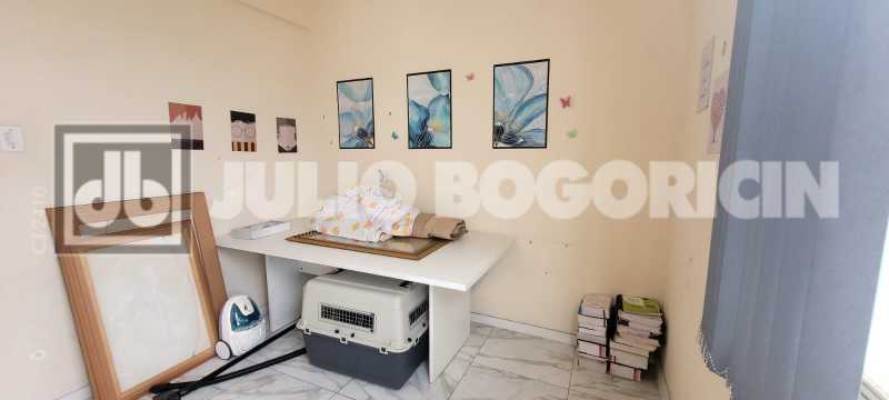 de16033b-ba4f-4c9f-a0c2-cab1e6 - 24