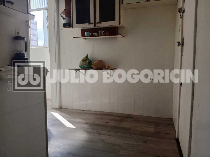 83e6f9e4-0fdc-4647-bde6-d9eebe - 19