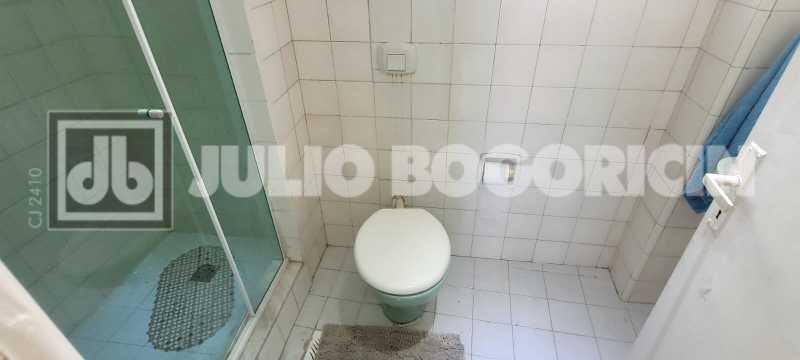 af869683-dc2a-43cb-9b89-e553b0 - 23