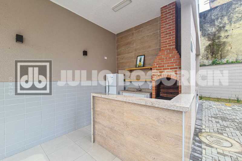 21 CHURRASQUEIRA. - 22