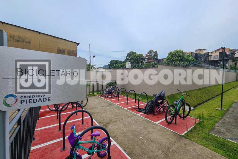 22 BICICLETÁRIO. - 23