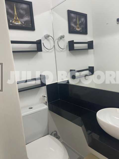 d47d0e43-7cf1-4289-adf9-6bd49b - 12