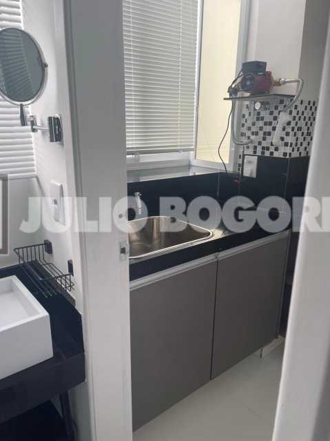 35906dc9-1844-42dc-aff7-efed22 - 16