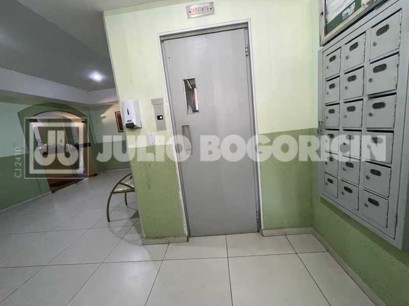 18TAUASALA2QUARTOSDEPENDENCIA1 - 18