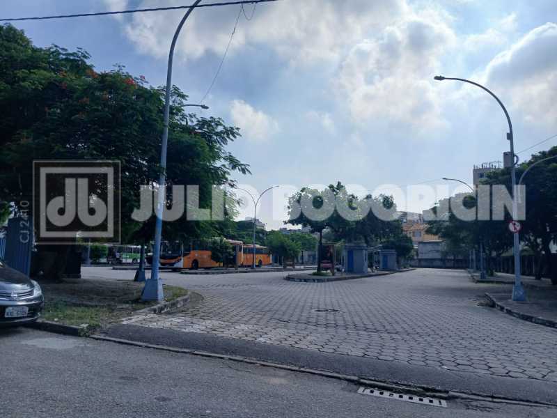 24990bda-f020-45da-8184-9e358d - 18