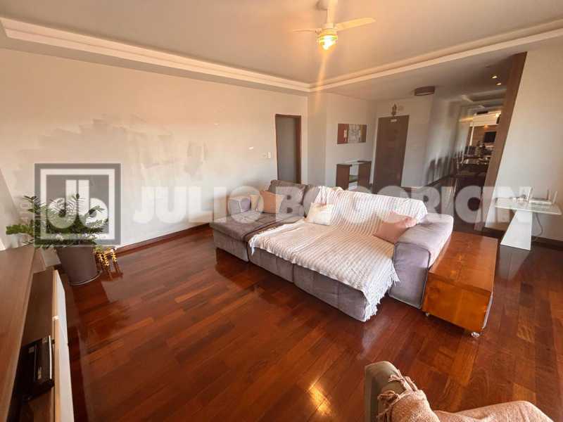 Conheça WhatsApp Image 2026-03-20 at 0 do imóvel - Cobertura linear - Dias da Cruz - 3 quartos (1 suite e closet) - Dependência completa - JBM502738 - 2 WhatsApp Image 2026-03-20 at 0 - 2