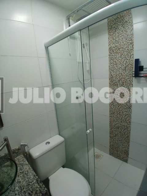 Conheça Virgínia vidal 430k 15. do imóvel - Casa Para Venda no Tanque 3 Suítes Piscina Terraço e Garagem - JBJ602060 - 17 Virgínia vidal 430k 15. - 17