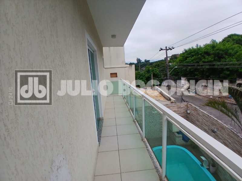 Conheça Virgínia vidal 430k 20. do imóvel - Casa Para Venda no Tanque 3 Suítes Piscina Terraço e Garagem - JBJ602060 - 4 Virgínia vidal 430k 20. - 4