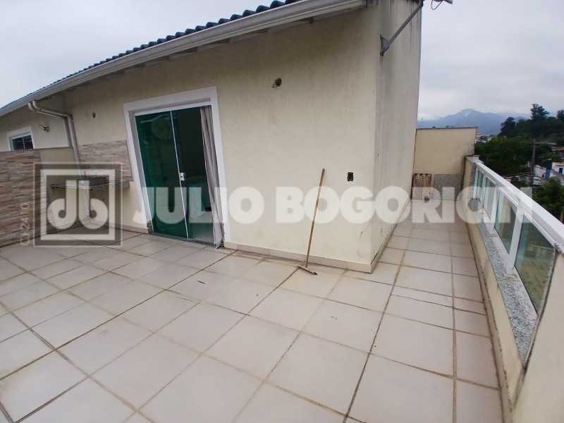 Conheça Virgínia vidal 430k 27. do imóvel - Casa Para Venda no Tanque 3 Suítes Piscina Terraço e Garagem - JBJ602060 - 25 Virgínia vidal 430k 27. - 25
