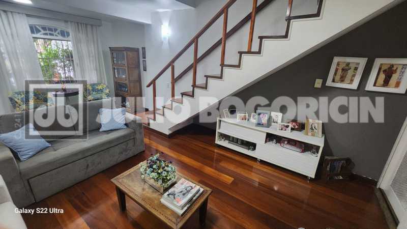 10monerócasaduplexterraço4qu - 6