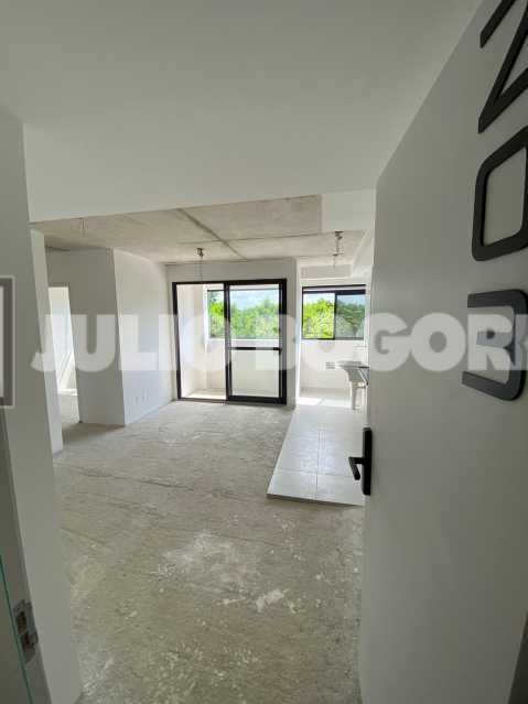 8e4d5d5f-44dd-41c8-bdf5-a5cfbd - 2