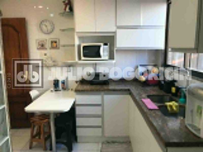 2eb00fc3-9535-4aa8-8daa-7467ee - 10