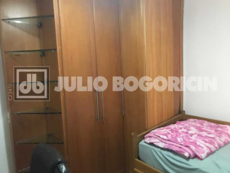 46c4772d-ac65-428d-ae1a-bf79bd - 17