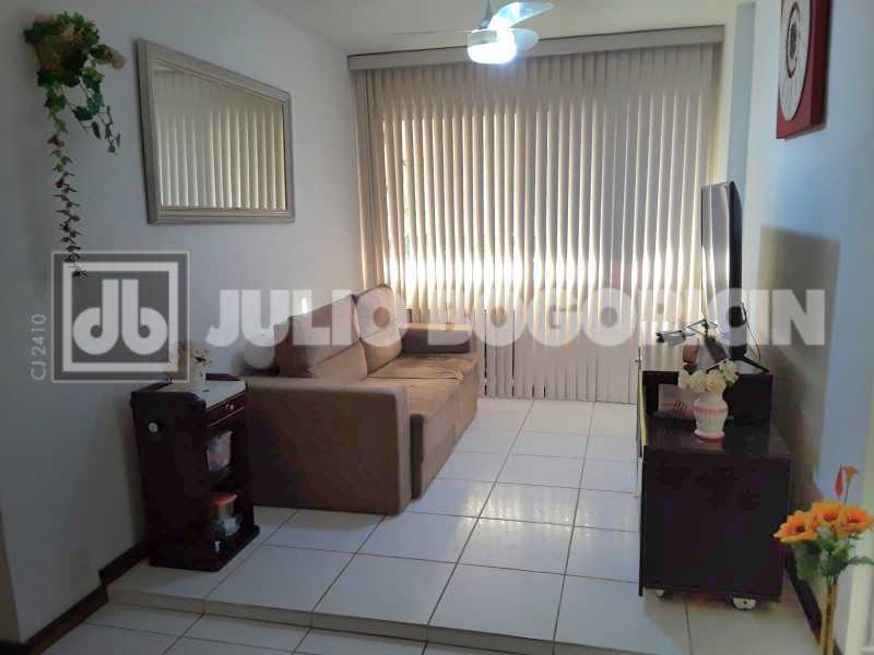 89892185-80a6-4ffa-b9a7-72580c - 1