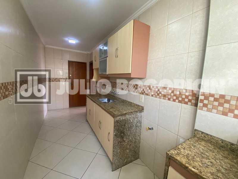 29ilhadogovernadormoneroelevad - 29