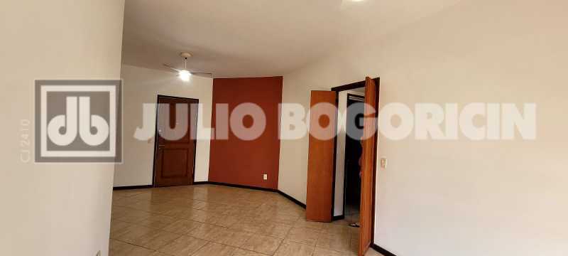 ab5823e9-efde-4560-ac97-8669d3 - 27