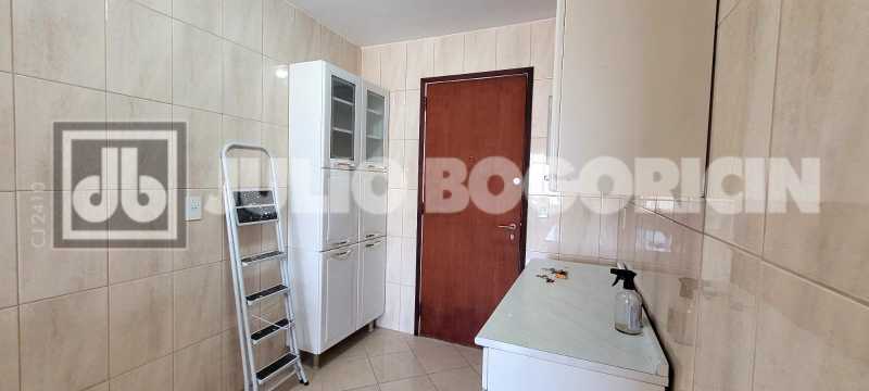 fb357f8b-5072-46cd-bf0e-28f5d1 - 34