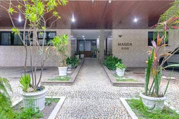 IMG_5763LR2 - 1 IMG_5763LR2 - 1