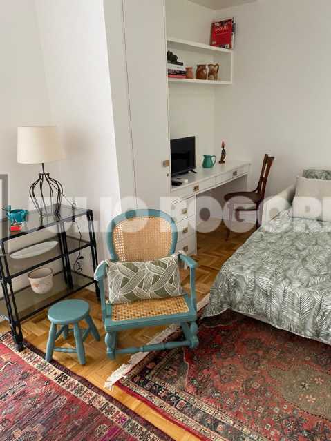 14 - Apartamento a venda em Co - 14