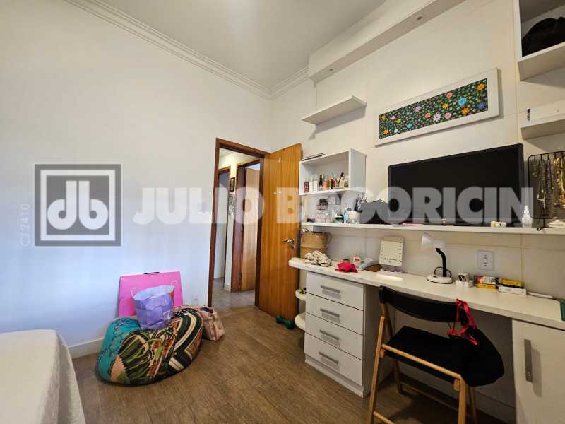 2f8d0cdb-660b-4d54-a0d8-0acf64 - 15