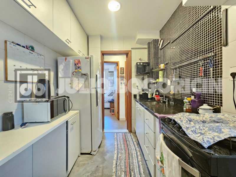 5f8feb87-e013-4eb7-9a3e-173e68 - 16